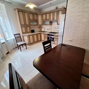 2 к.квартира в новобудові р-н. Коновальця