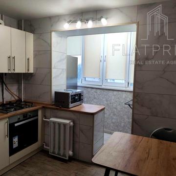 Деміївська вул., 39