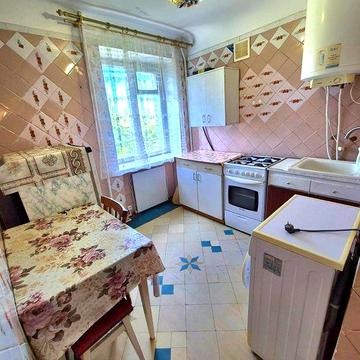 1 Кімнатна.Вул.Соборна біля ТЦ.Плазма