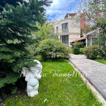 Просторный Дом  12-я Фонтана  Закрытый кооператив