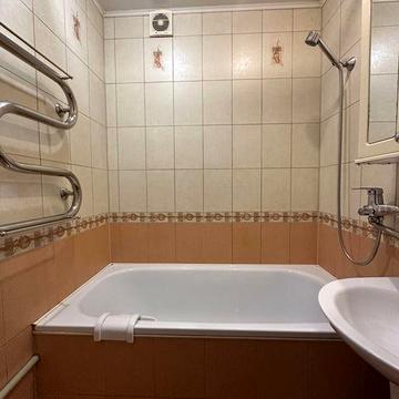 Оренда 2-к квартири на Бабурці