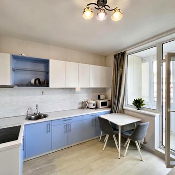 Однокімнатна квартира в ЖК Альтаїр-2, низький поверх