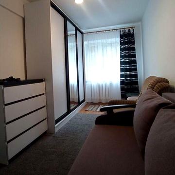 Довгострокова оренда 2к Квартира Максимовича Михайла вулиця