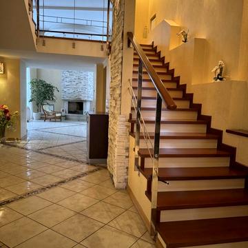 Борщагівська вул., 40