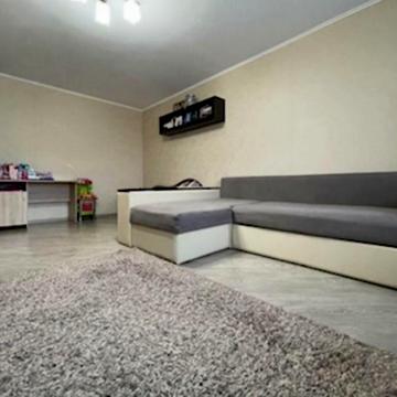 Продам 1-шку Лушпи автономка