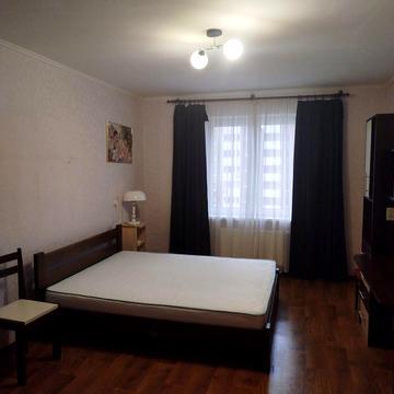 Сергія Данченка вул., 1