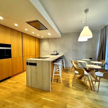 Михайла Максимовича вул. (Онуфрія Трутенка), 32-Б