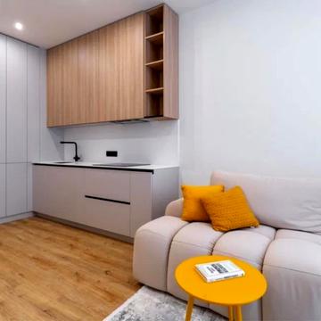 Дегтярівська вул., 17