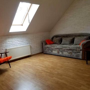 Своя теплая отдельная 1 комн. квартира-коттедж отопление Броварской п