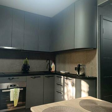 Йорданська вул. (Лайоша Гавро), 11-Г