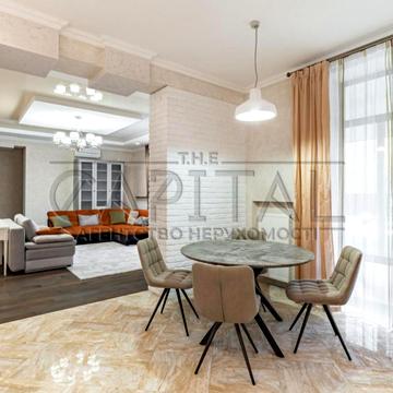 Спортивна вул., 25