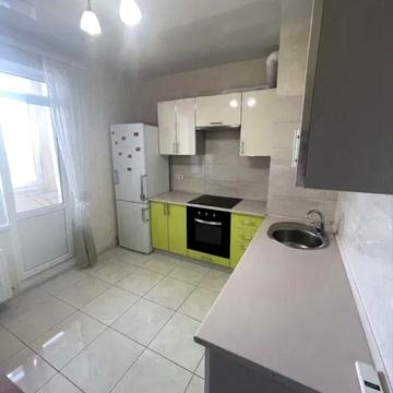 Сдам однокомнатную Таирова Сити Центр