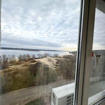 Продам квартиру 3-ох кімнатну м.Канів вул.Г.Дніпра 49