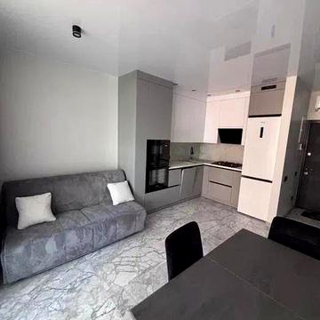 Оренда класної квартири в новобудудові вул Роксоляни Перша здача