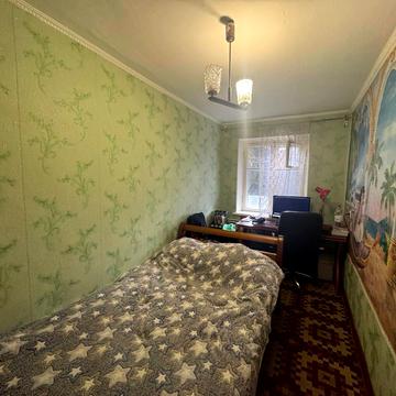 Вячеслава Чорновола вул., 11