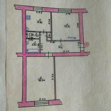 Продам 2-х кімнатну квартиру сталінка на 2 поверсі.