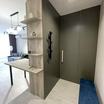 Предславинська вул., 44