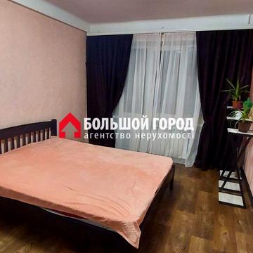 Полякова, 17