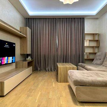 Оренда 2х кім. квартири площа 82м2 Саксаганського 37к Royal Tower