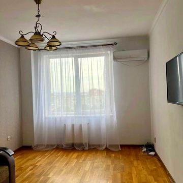 Оренда 1-к квартири на вул. Петра Панча