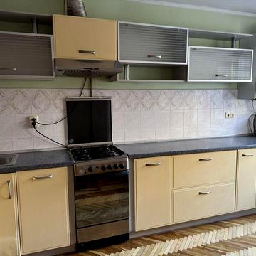 Здається 3 к квартира по Вул. Золотогірська