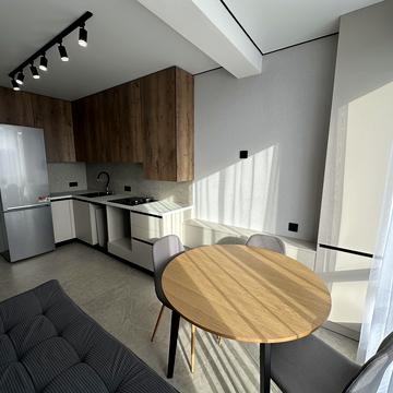 Івана Кожедуба вул., 8