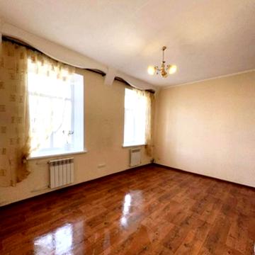 Бузький бульв., 1