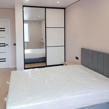 Роксоляни вул., 151