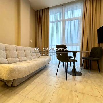 Сергія Подолинського вул. (Благоєва), 31