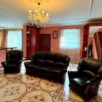 Любимівська, 15-В