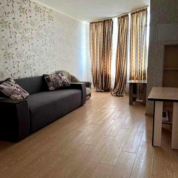 Новобудова з цікавим нестандартним плануванням