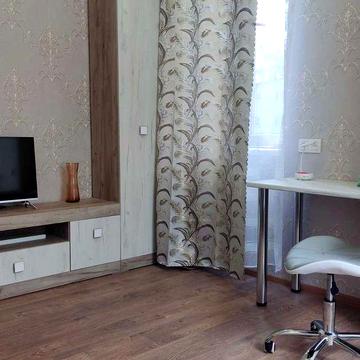 Сдам 1км.кв. Евроремонт. СВЕТ не отключают. Бомбоубежище. Паркомест