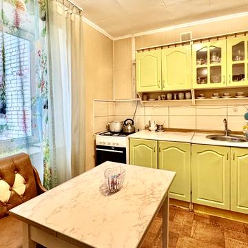 Чуднівська вул. (Черняховського), 106