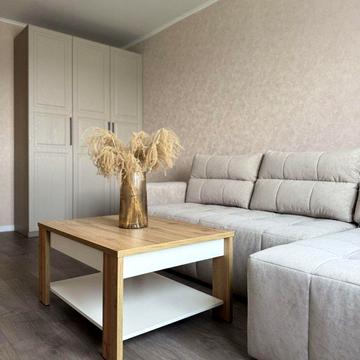 Ясинуватський пров., 11