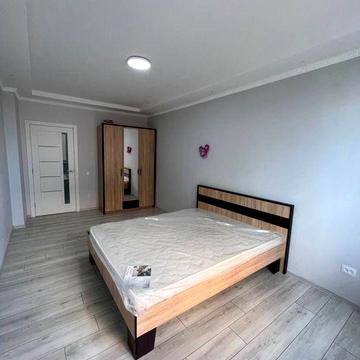 ЗДАМ 1-КІМНАТНУ НОВОБУДОВУ  вул. Руська 237, р-н меблів “Майя”