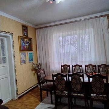 Продам дом в центре