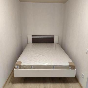 Новый вариант! Сдам дом с ремонтом для пары, центр