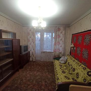 Роганська вул., 15