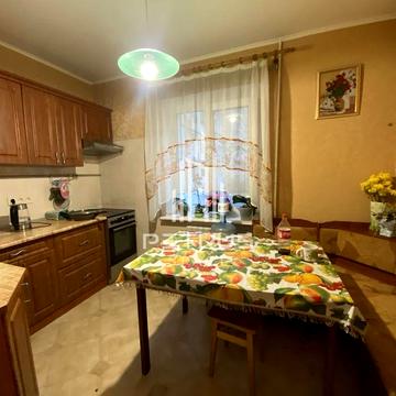 Срібнокільська вул., 1/2