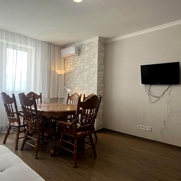 Моторний пров., 9