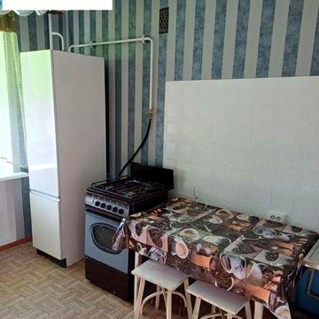 Оренда 1-кімнатної квартири в м-ні Левада