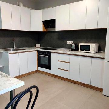 Сдам 1-комнатную квартиру студию ЖК Континент Инглези Люстдорфская дор