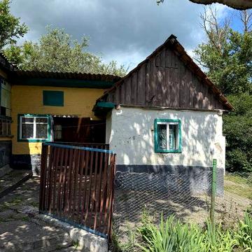 Продається  будинок