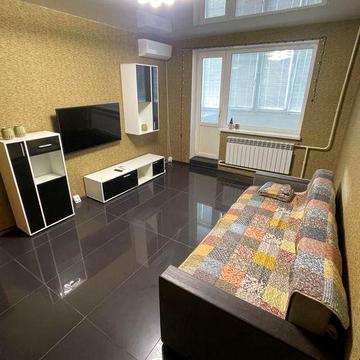 Здам затишну квартиру на Олексіївці. Метро 2 хвилини.