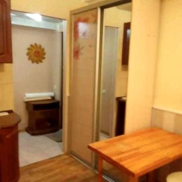 Панасівський проїзд, 106