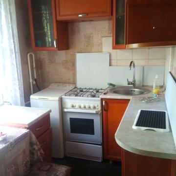 Академіка Корольова вул., 10