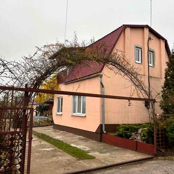 Продам приватизовану дачу.