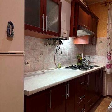 Здам в оренду 4-кімнатну квартиру