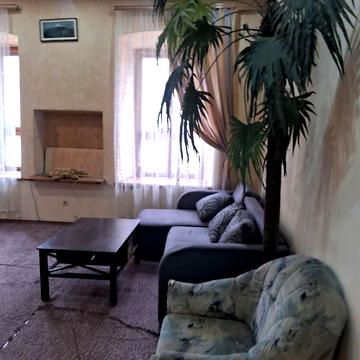 Утьосова вул., 8