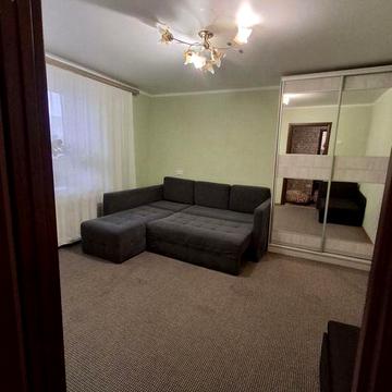 Красива однокімнатна квартира в центрі!